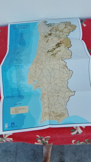 Libro Arte Românica em Portugal Lúcia Rosas + Mapa