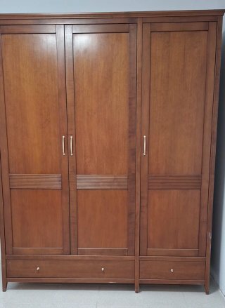 Armario 3 puertas 1.65 ancho x 2.08 largo x 60 fon