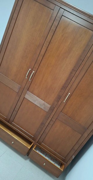 Armario 3 puertas 1.65 ancho x 2.08 largo x 60 fon