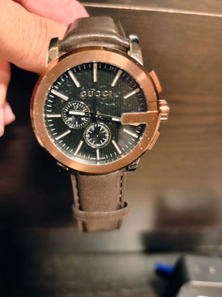 Reloj Gucci Hombre Negro/Dorado