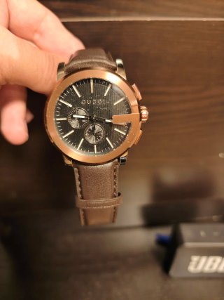 Reloj Gucci Hombre Negro/Dorado