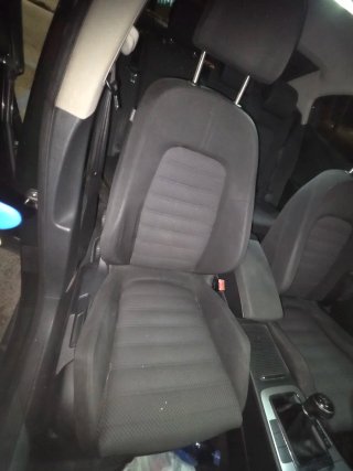 Volkswagen Passat 2010