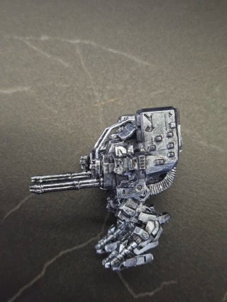 Figura Mech para pintar Serie 1