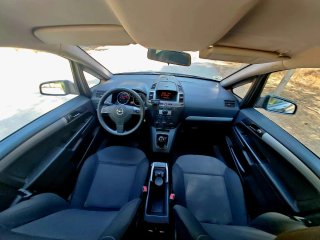 Opel Zafira 2009