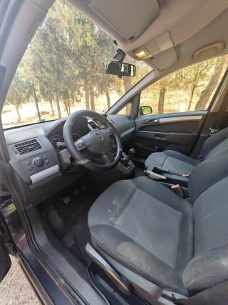 Opel Zafira 2009