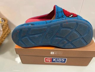 Zapatillas Spiderman Niño Talla 33