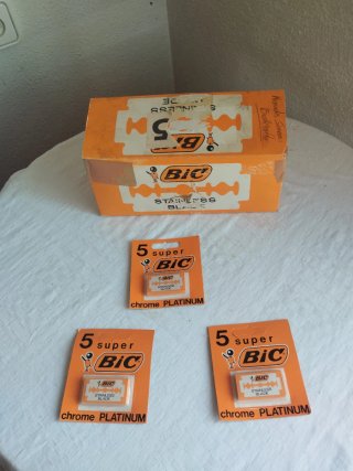 Caja Cuchillas Afeitar Años 80