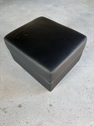 Reposapiés Ikea Negro Cuero