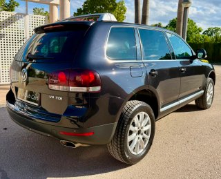 Volkswagen Touareg v6