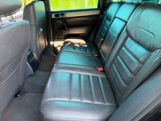 Volkswagen Touareg v6