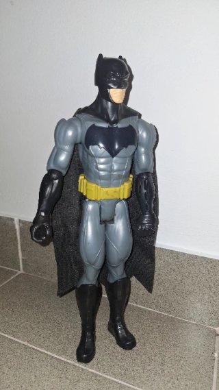Batman Figura 30 cm con Capa Marvel
