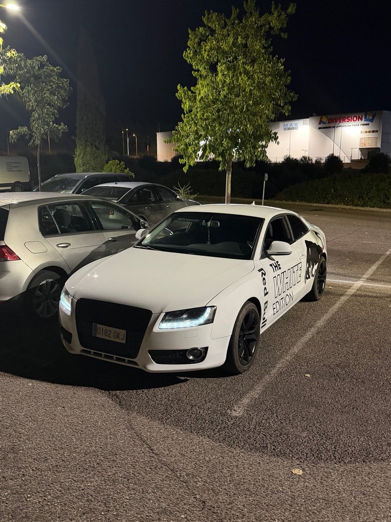 Audi A5 Coupe - foto 1