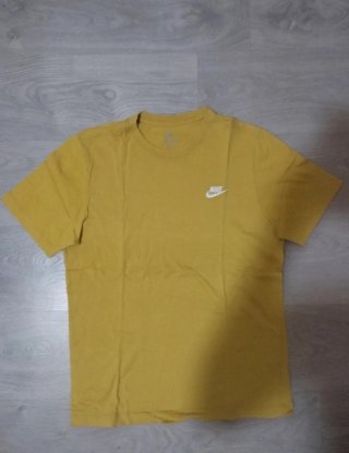 Maglietta Nike Gialla