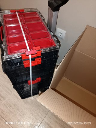 Carro de herramientas Qbrit sin estrenar