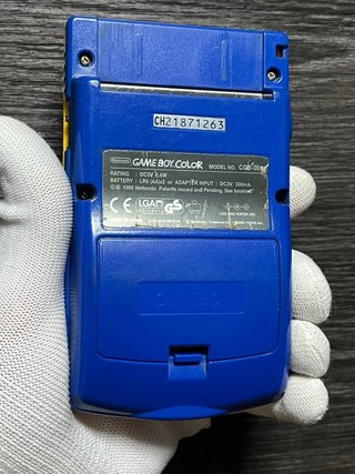 Game Boy Color Pokémon Amarillo