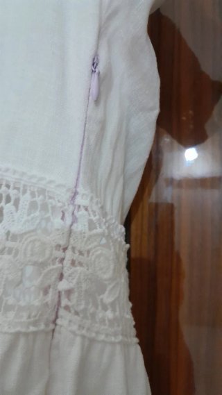 Vestito lungo in lino bianco