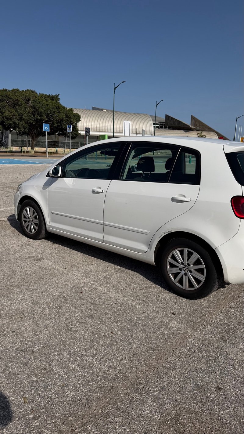 Volkswagen Golf Plus 2010 - foto 1