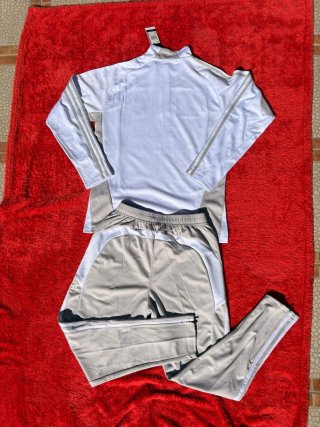 Conjunto Real Madrid Adidas