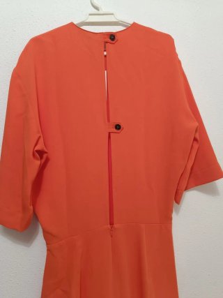 Vestido midi Zara volantes S