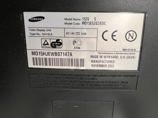 Monitor Samsung SyncMaster 152S Plata
