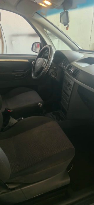 Opel Meriva 2005