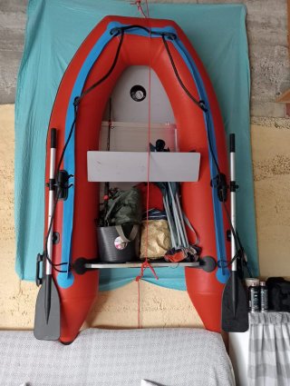 Zodiac 240 + Motor 3.6 CV Nuevo.