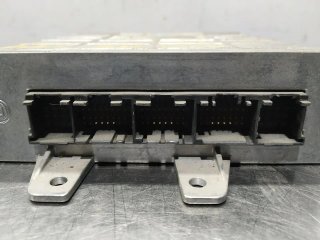 Centralita motor uce AUDI A8 (D2)
