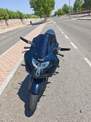 Suzuki GSXR 600 Negra