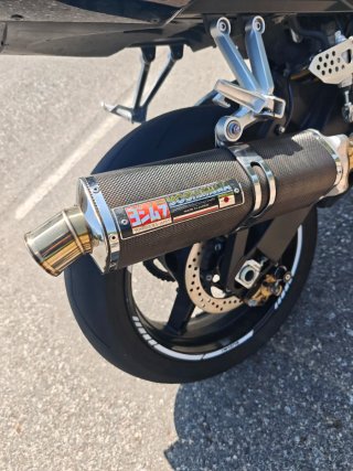 Suzuki GSXR 600 Negra