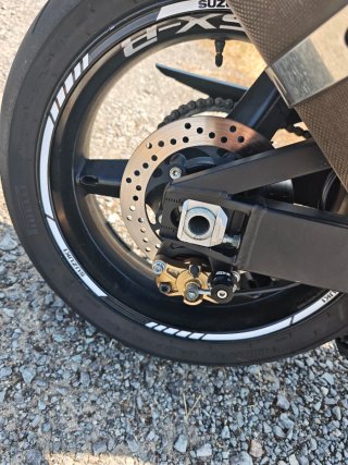 Suzuki GSXR 600 Negra