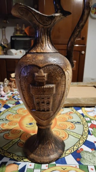 Vaso decorativo in ceramica