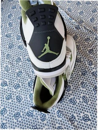 Jordan 4 Retro Seafoam Talla 42