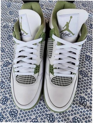 Jordan 4 Retro Seafoam Talla 42