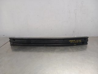 Refuerzo paragolpes delantero NISSAN MICRA (K14)