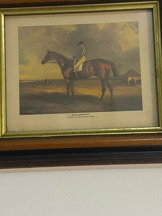 9 Láminas Ecuestres Vintage Marco Madera