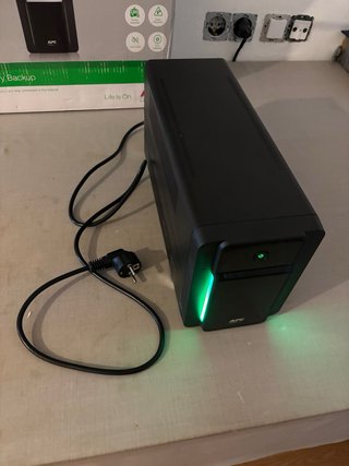 SAI APC by Schneider Electric.