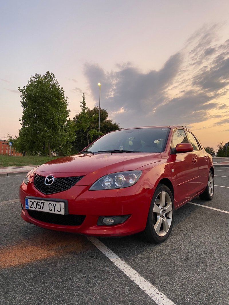 Mazda 3 2004 - foto 1