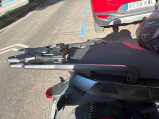 Portaequipajes BMW C400X C400GT Negro/Gris