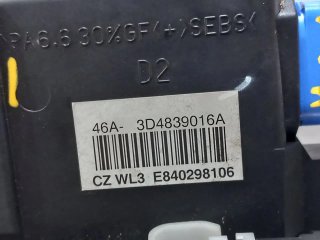 Cerradura puerta trasera derecha VOLKSWAGEN