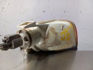 Faro antiniebla trasero izquierdo FORD FOCUS