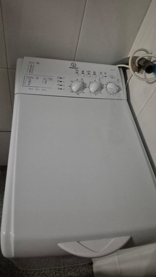 Lavadora blanca