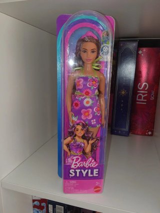 Barbie Fashionista n.º 244 JJN57
