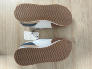 Zapatillas Pepe Jeans Marrones y Blancas