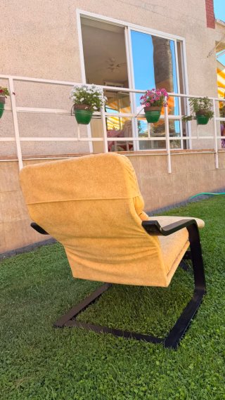 Butaca relax con balancín y reposapiés poco uso