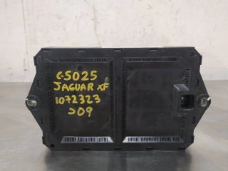 Caja reles / fusibles JAGUAR XF