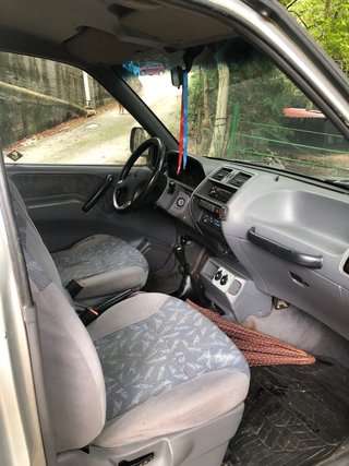 Nissan Terrano 1998