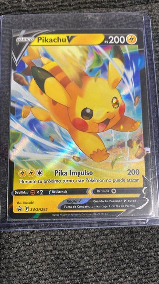 Pikachu V SWSH285 - Carta Promo Pokémon