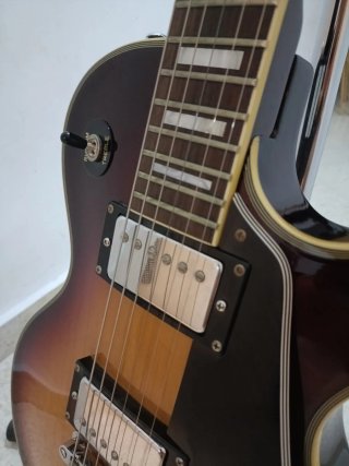 Guitarra Maison Les Paul 1995 impecable