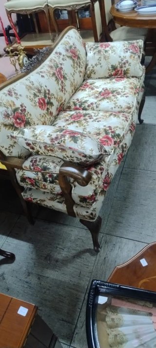 Diván antiguo madera noble