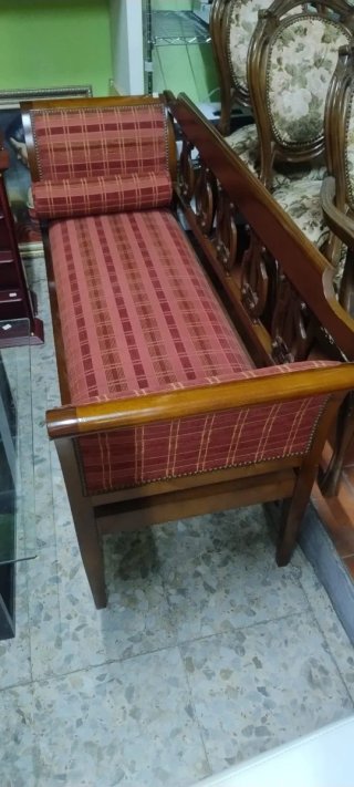 Diván antiguo madera noble